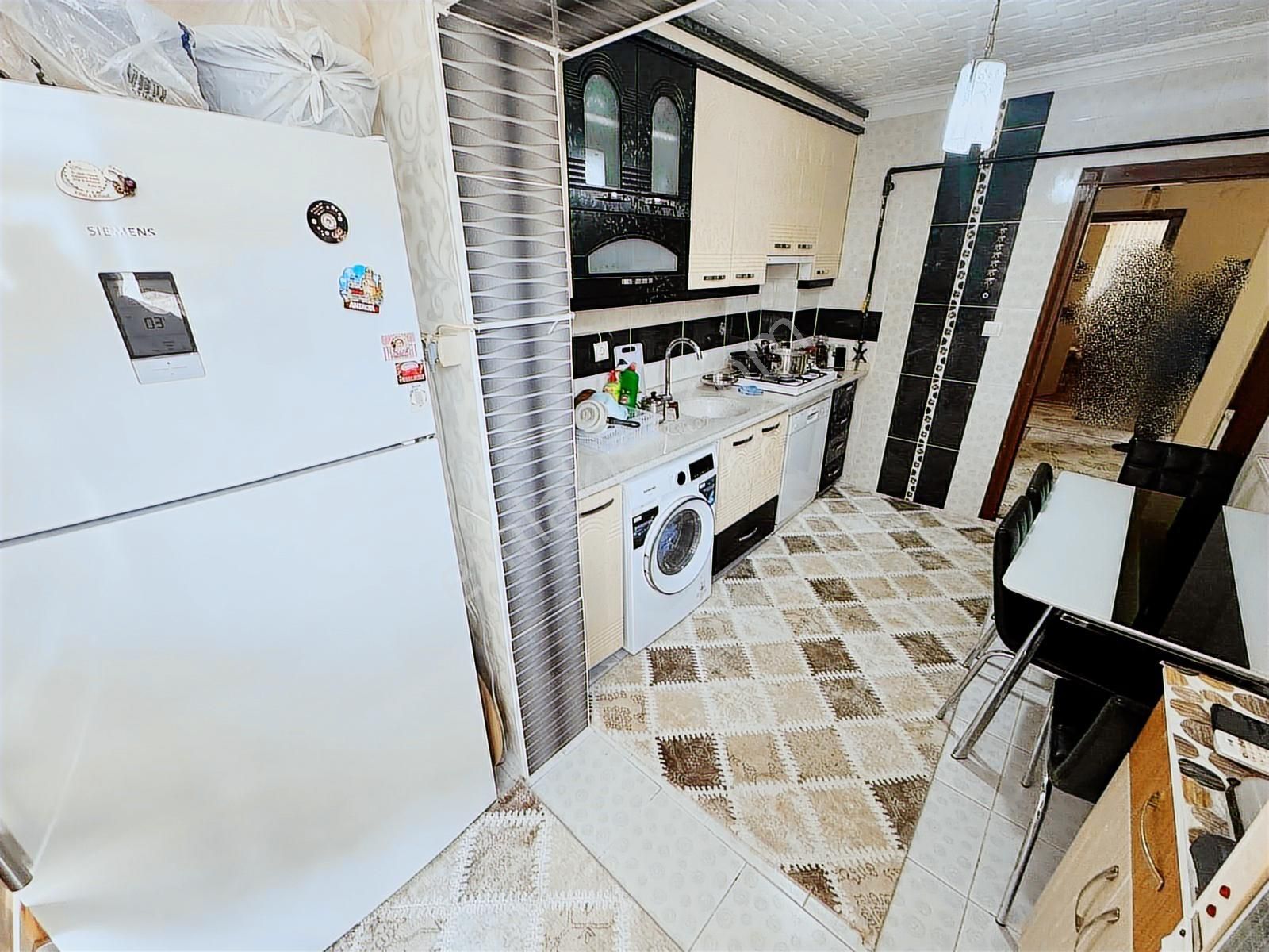 Plevne Mahallesinde Ara Katta Ön Cephe Genç Bina Krediye Uygun" - Görsel 11