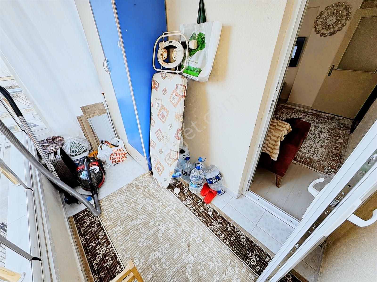 Plevne Mahallesinde Ara Katta Ön Cephe Genç Bina Krediye Uygun" - Görsel 20