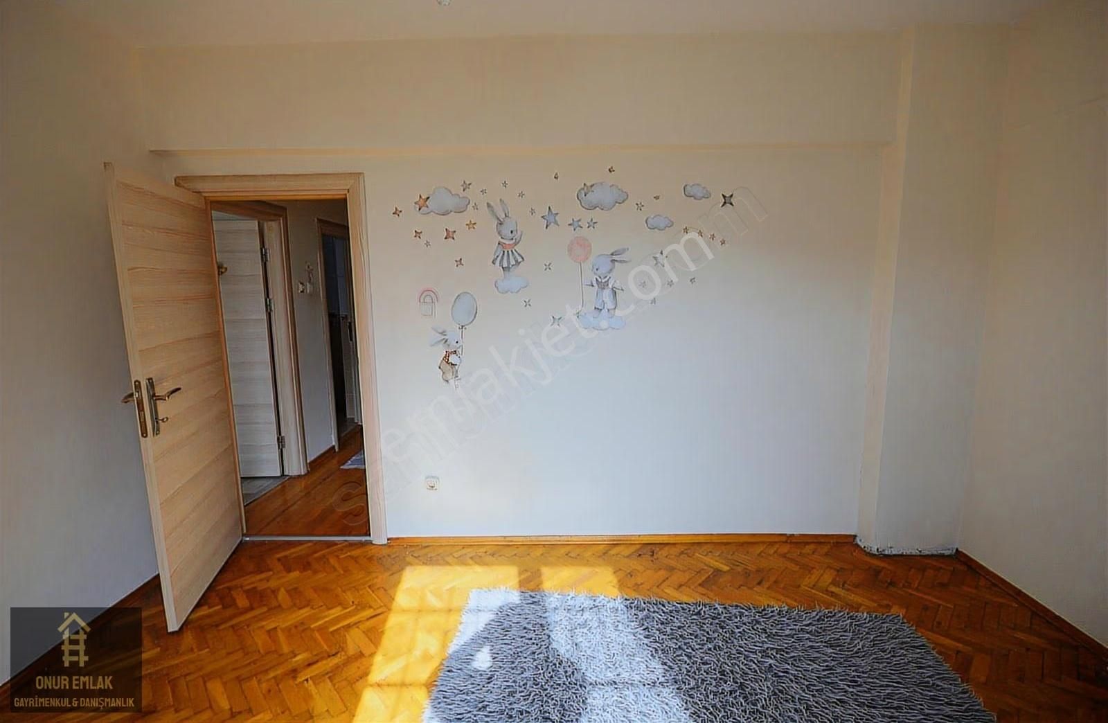 Satılık Yatırımlık Daire Cengiz Topel Cadde Üzeri Sahile 200m - Görsel 4