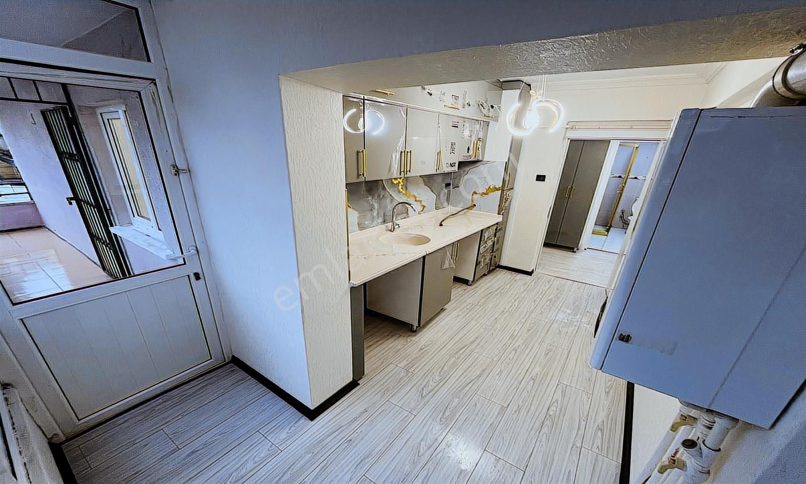 Uyanış Mahallesi'nde Katta Full+full Yapılı 3+1 Daire! - Görsel 2