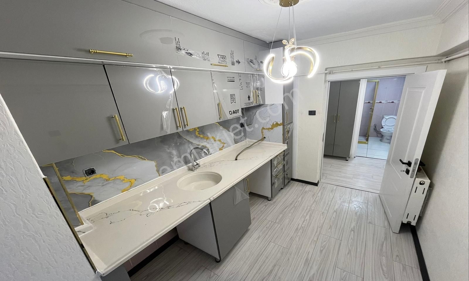 Uyanış Mahallesi'nde Katta Full+full Yapılı 3+1 Daire! - Görsel 12