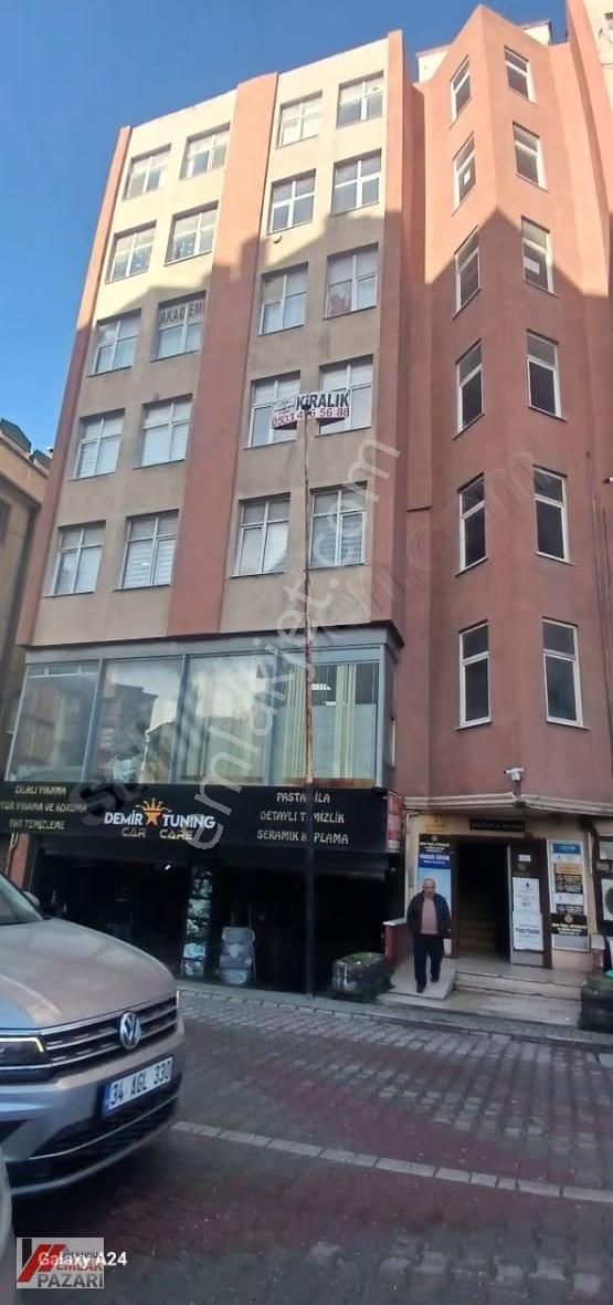 Avcılar E-5 Metrobüs Durağında 180 M2 Kiralık Ofis Katı - Görsel 19
