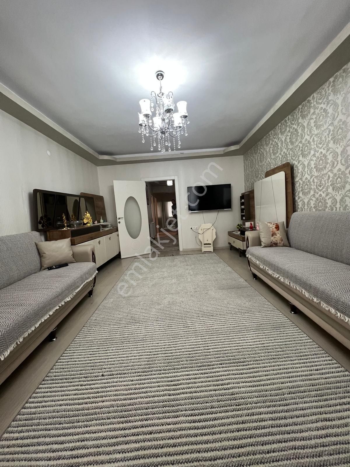 Atapark Mahallesi'nde Teras Balkonlu Full Yapılı 4+1 Daire! - Görsel 8