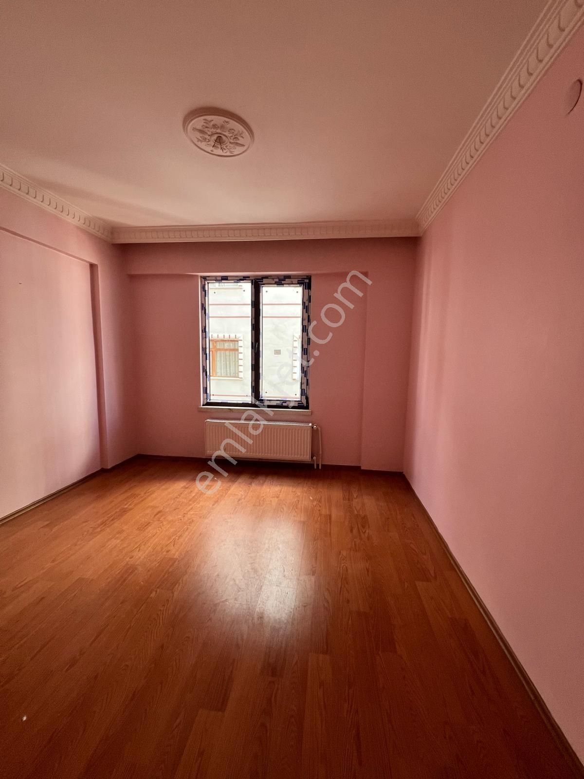 Ufuktepe Merkezi Konumda Katta Asansörlü Manzaralı Kiralık 3+1 - Görsel 10