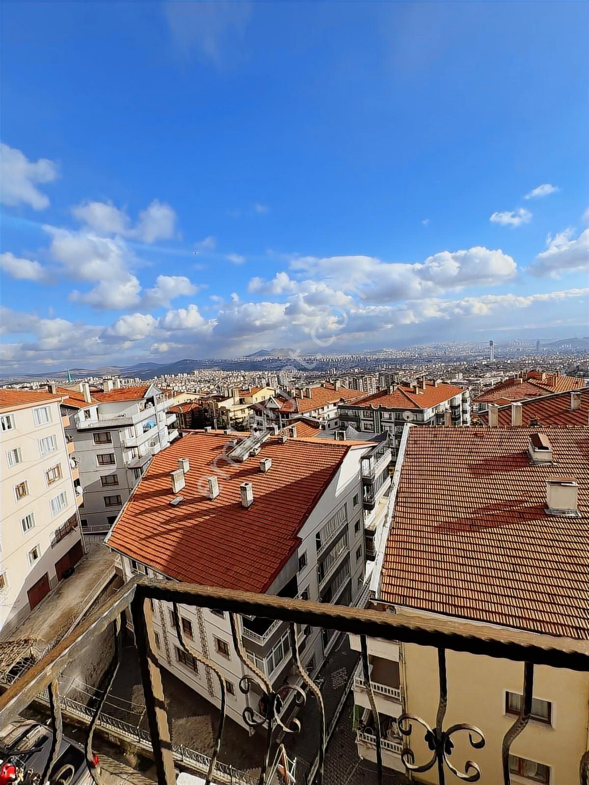 Ufuktepe Merkezi Konumda Katta Asansörlü Manzaralı Kiralık 3+1 - Görsel 20