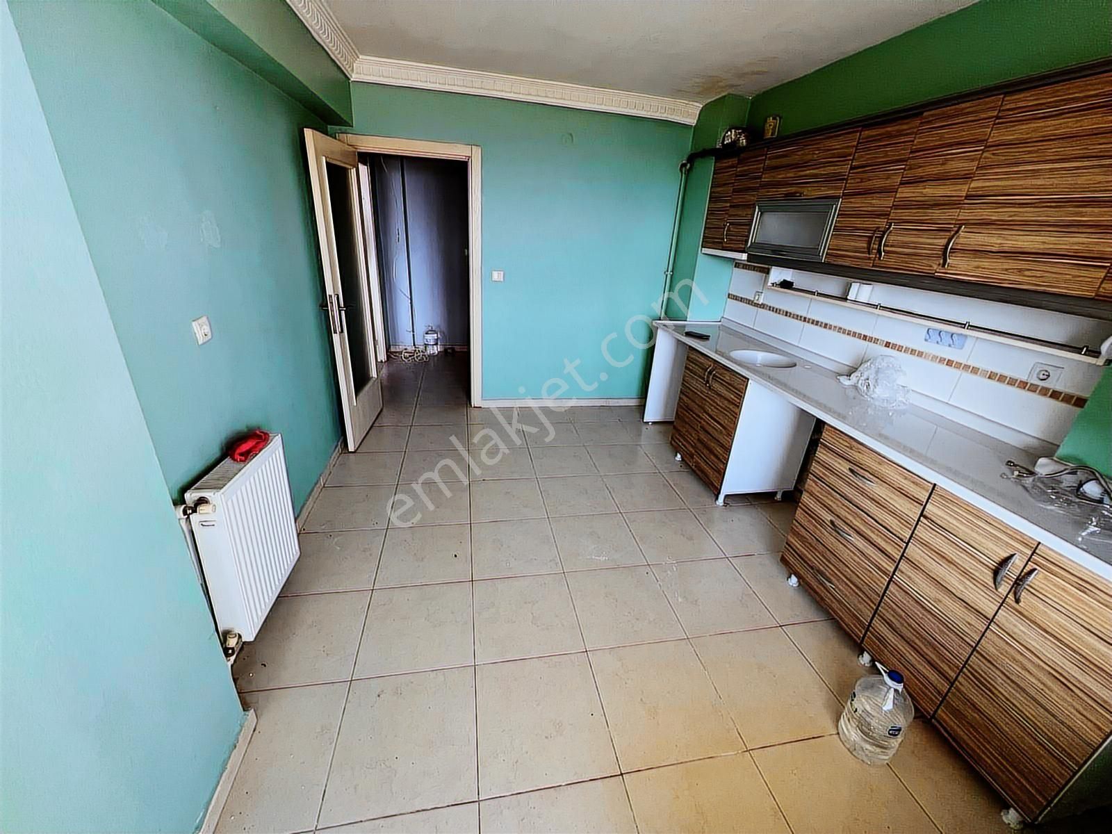 Ufuktepe Merkezi Konumda Katta Asansörlü Manzaralı Kiralık 3+1 - Görsel 19