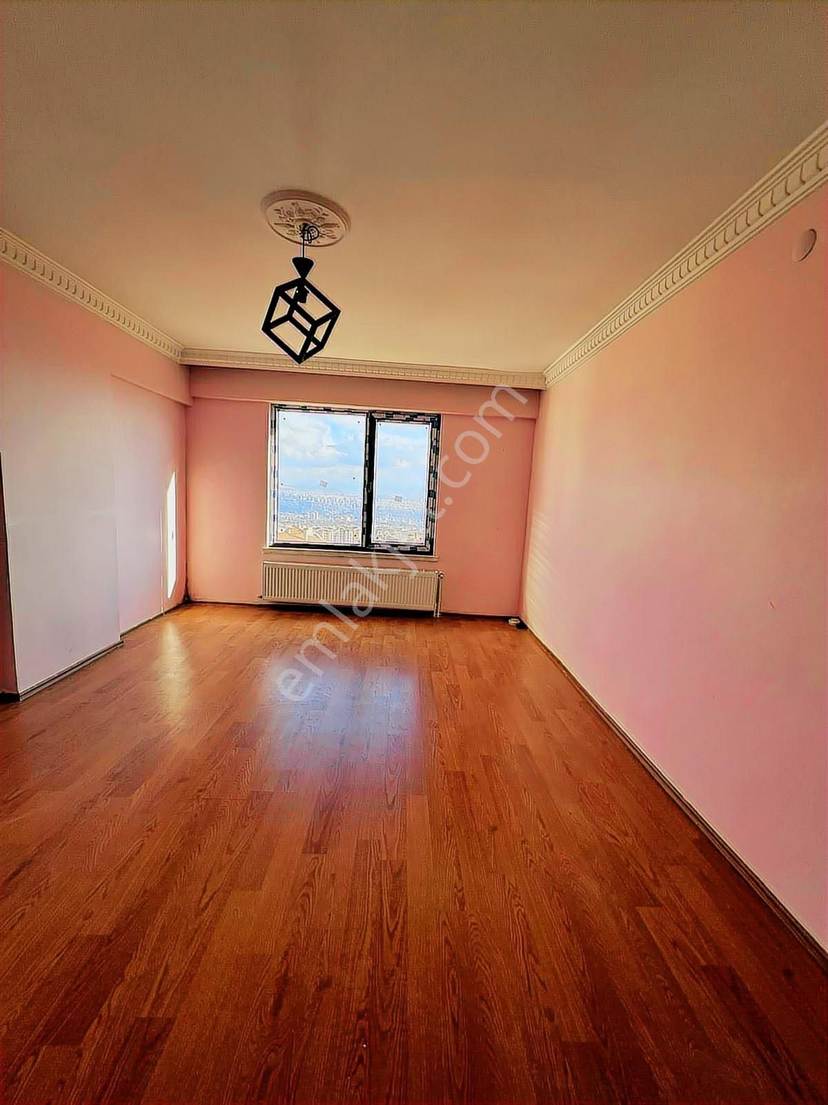 Ufuktepe Merkezi Konumda Katta Asansörlü Manzaralı Kiralık 3+1 - Görsel 12