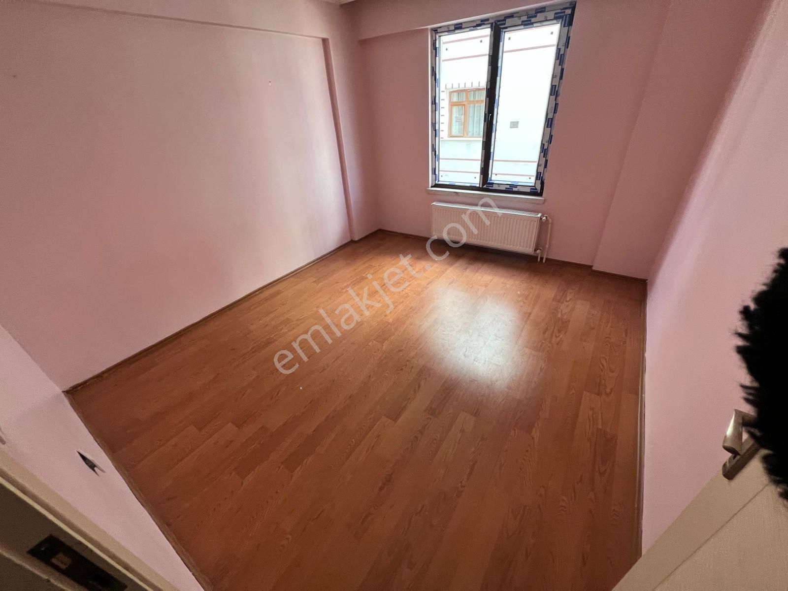 Ufuktepe Merkezi Konumda Katta Asansörlü Manzaralı Kiralık 3+1 - Görsel 9