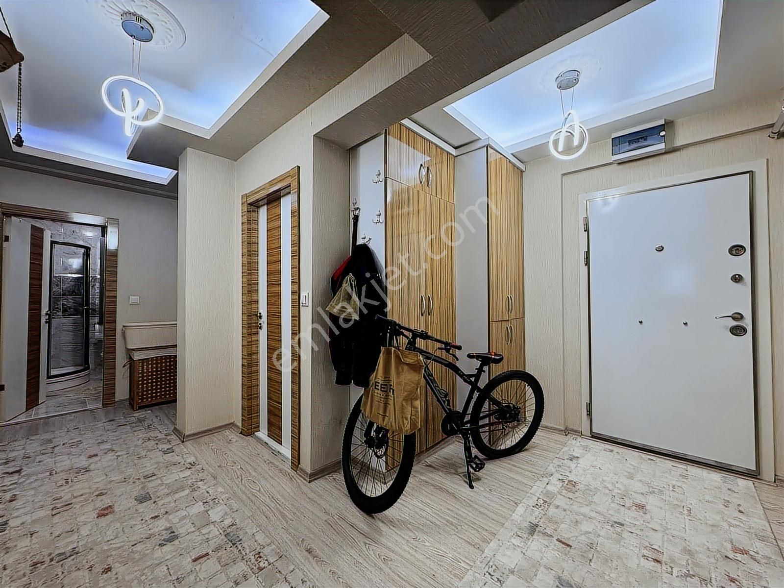 Baglum Yeni Binada Yapılı Katta Yapılı Geniş M2 3+1 - Görsel 9