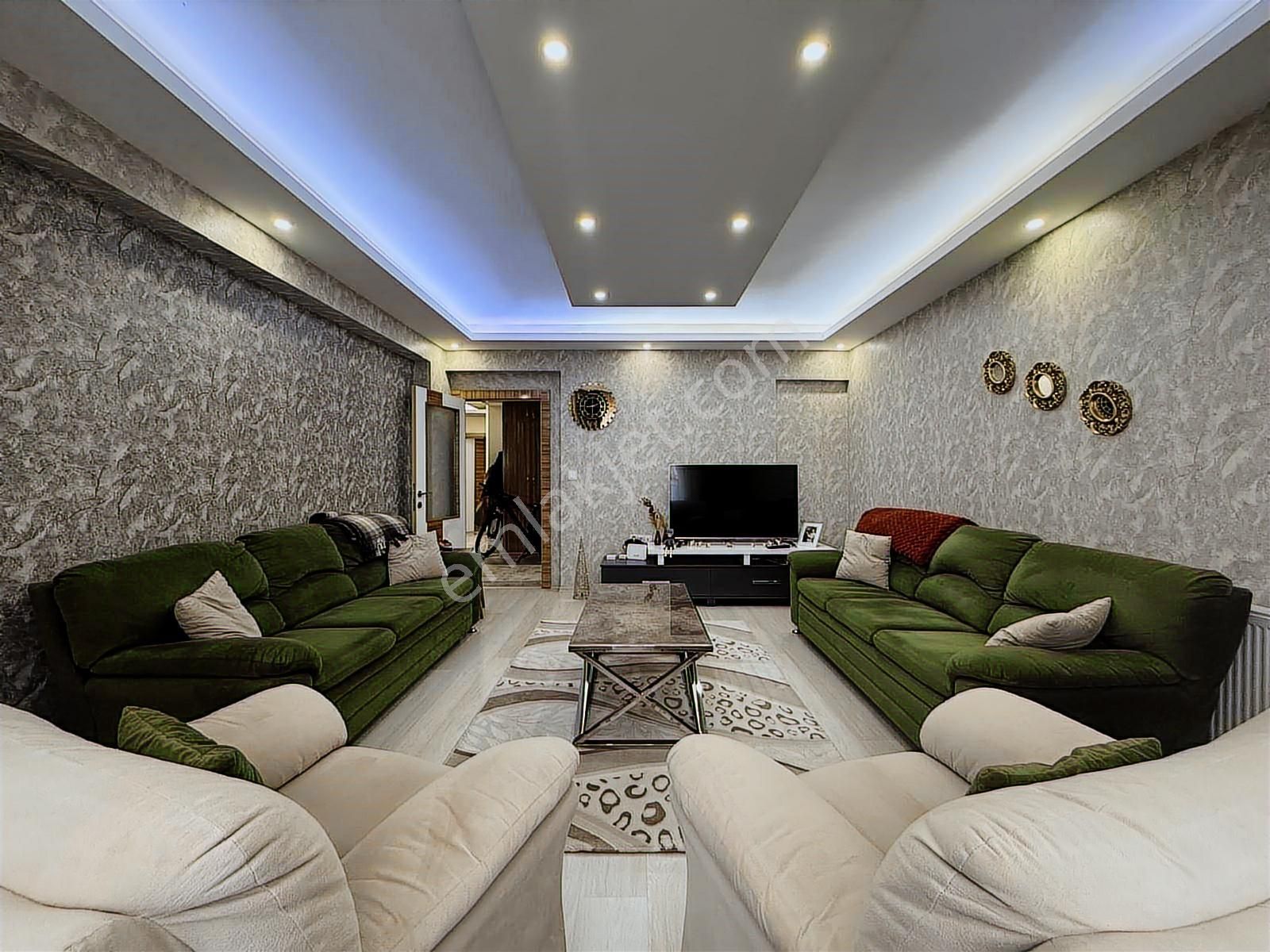 Baglum Yeni Binada Yapılı Katta Yapılı Geniş M2 3+1