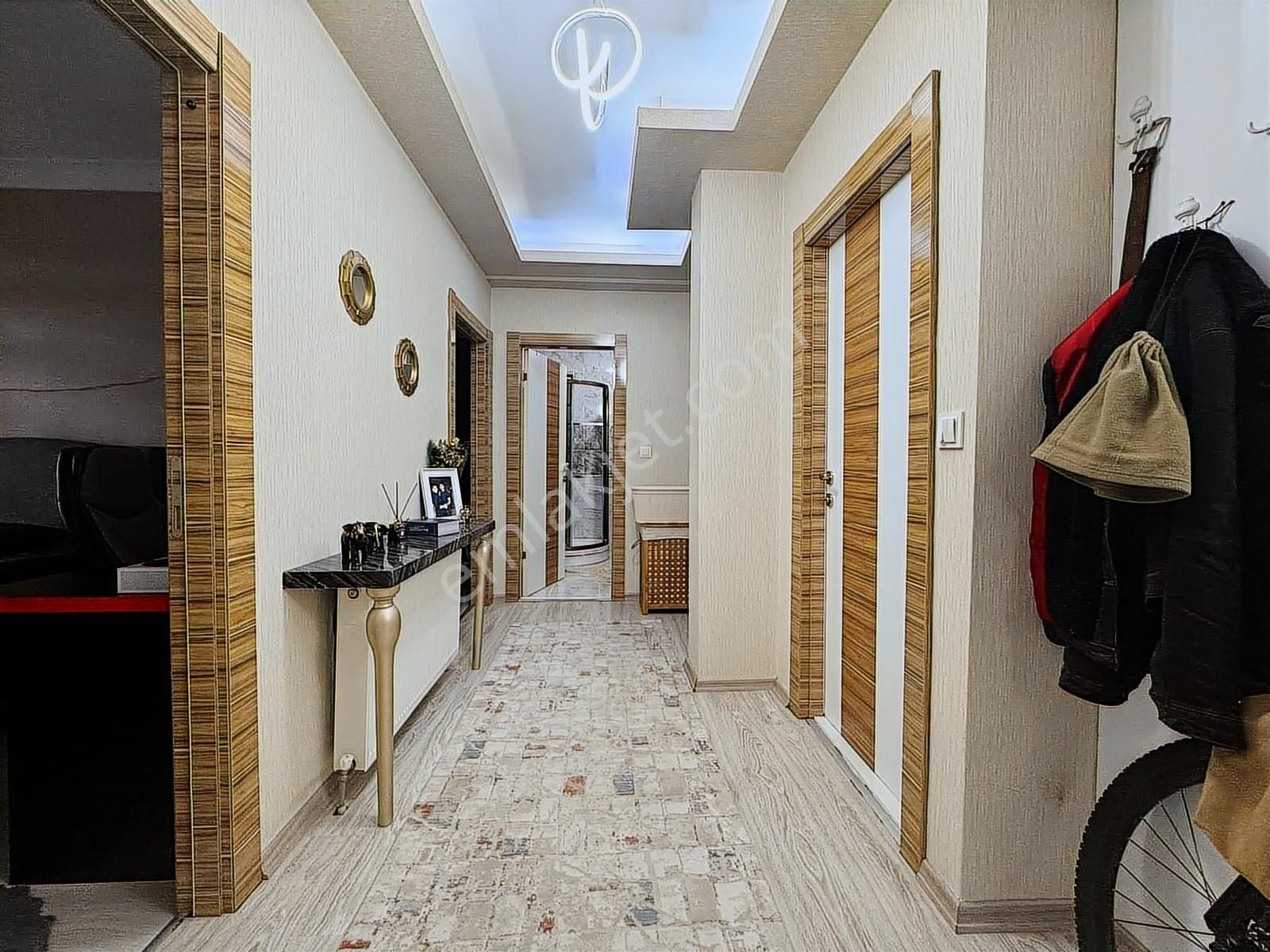 Baglum Yeni Binada Yapılı Katta Yapılı Geniş M2 3+1 - Görsel 23
