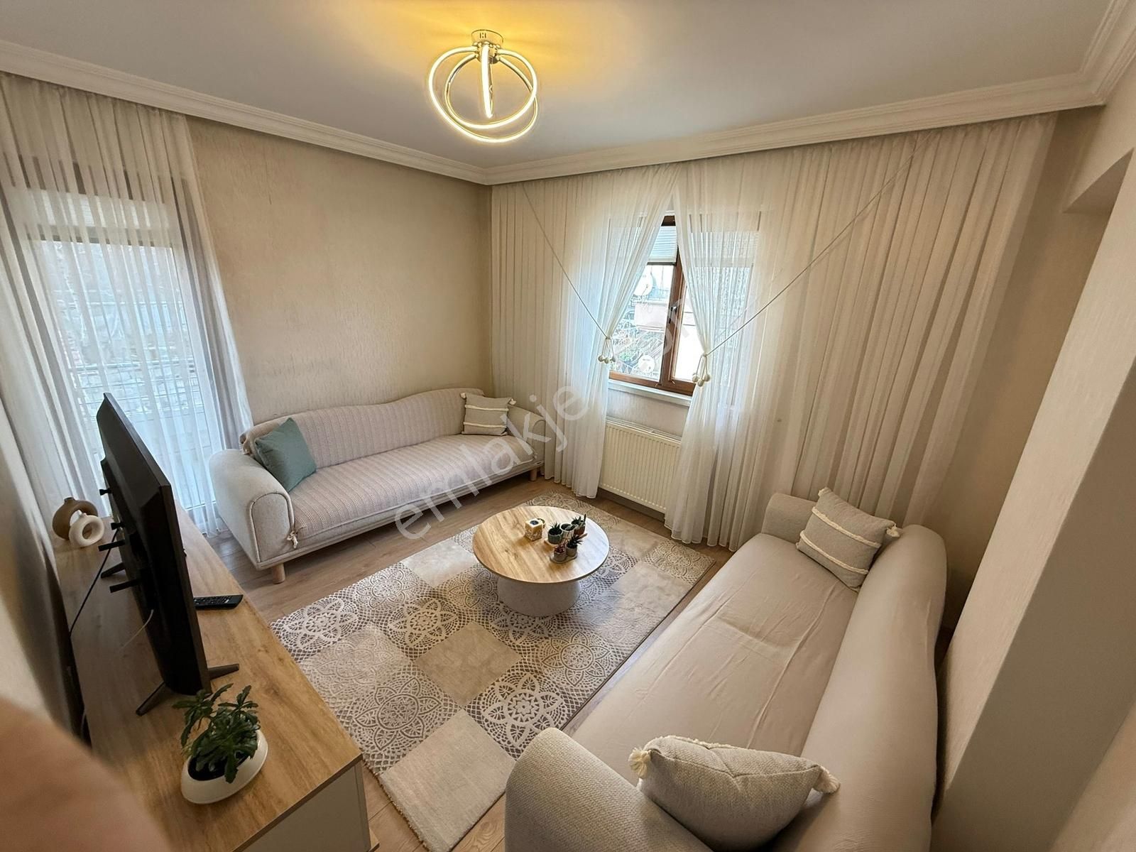 Kuşcagız Mahallesinde Lüks Yapıda Katta Asansörlü 3+1 - Görsel 4