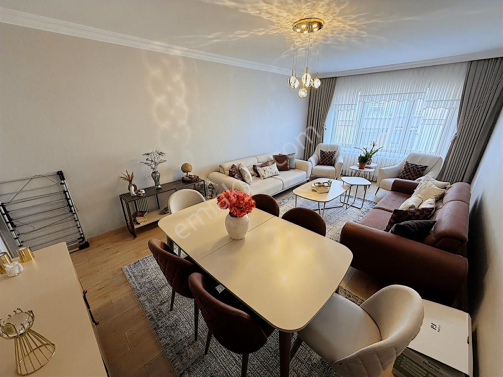 Kuşcagız Mahallesinde Lüks Yapıda Katta Asansörlü 3+1 - Görsel 8