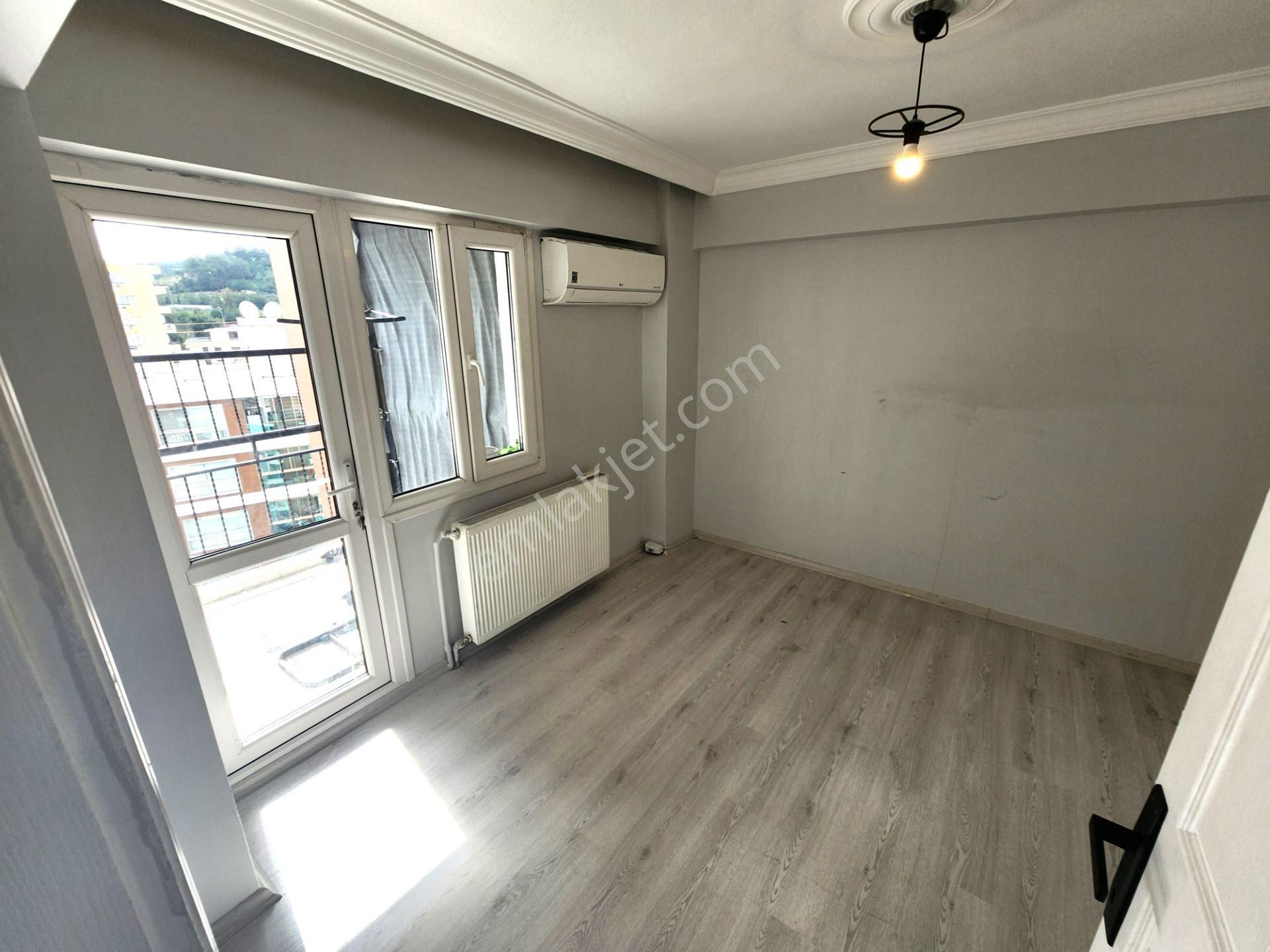 Buca Bucakoop Mah., Çevre Yolunda, Site İçi, 3+1, Kiralık Daire - Görsel 22