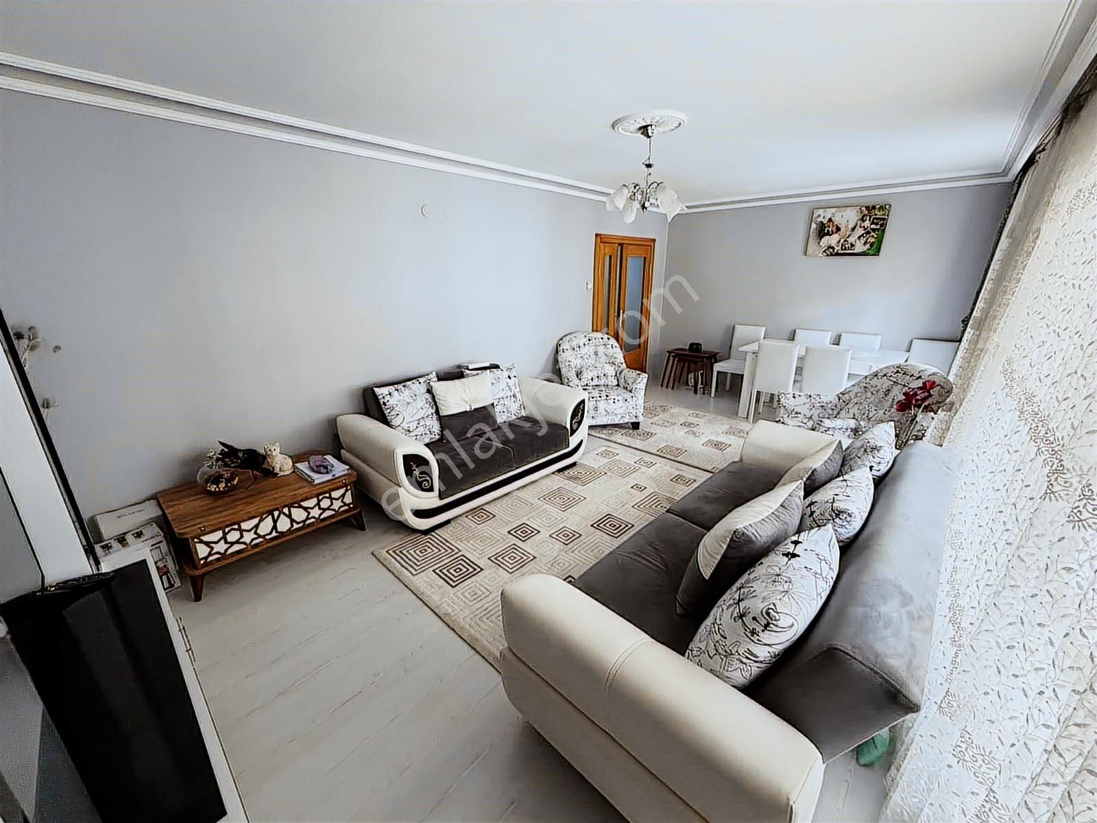 Aktepe Mahallesi Yakını Yapıl Katta Geniş M2 3+1 - Görsel 27