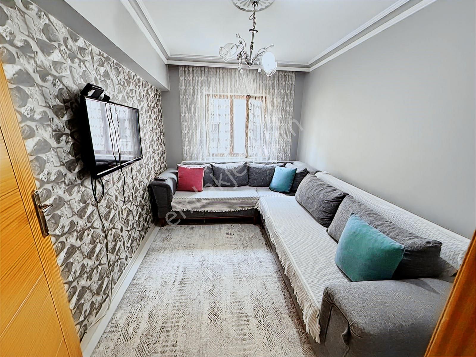 Aktepe Mahallesi Yakını Yapıl Katta Geniş M2 3+1 - Görsel 19