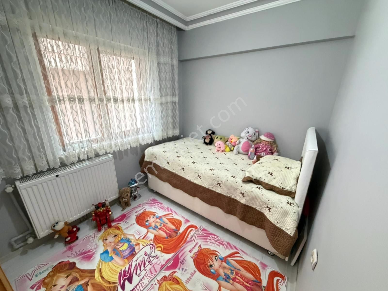 Aktepe Mahallesi Yakını Yapıl Katta Geniş M2 3+1 - Görsel 10