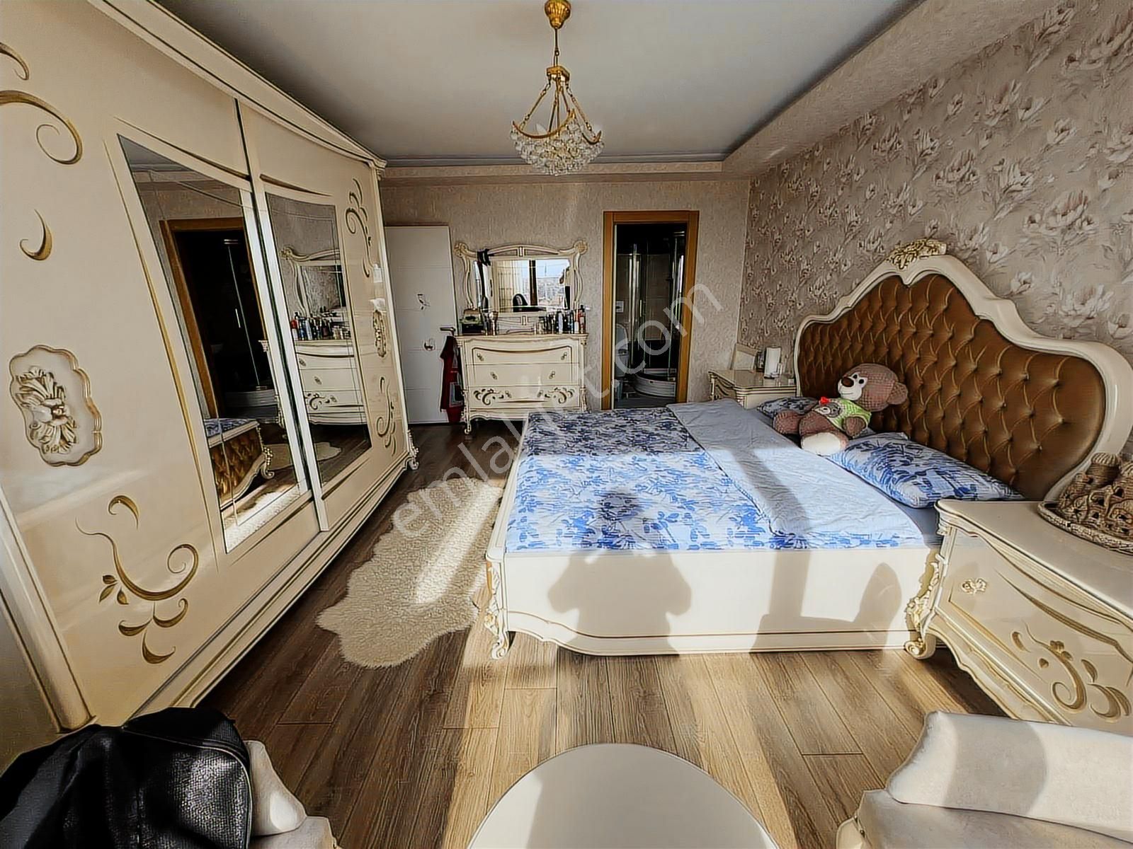 Kuşcagızın Gözde Sitesinde Genişm2 Lüks Yapılı 4+1 - Görsel 31