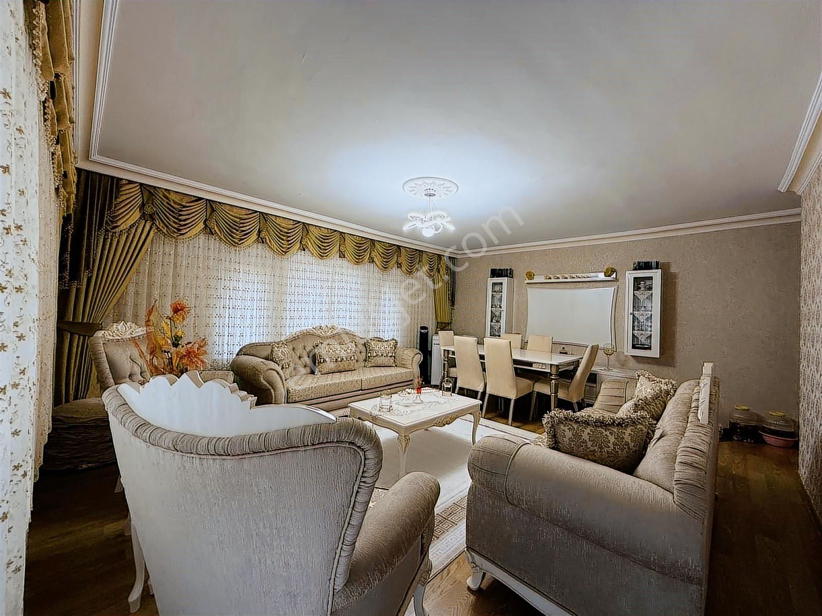 Bagcı Caddesi Yakını Katta Asansörlü 3+1 - Görsel 12