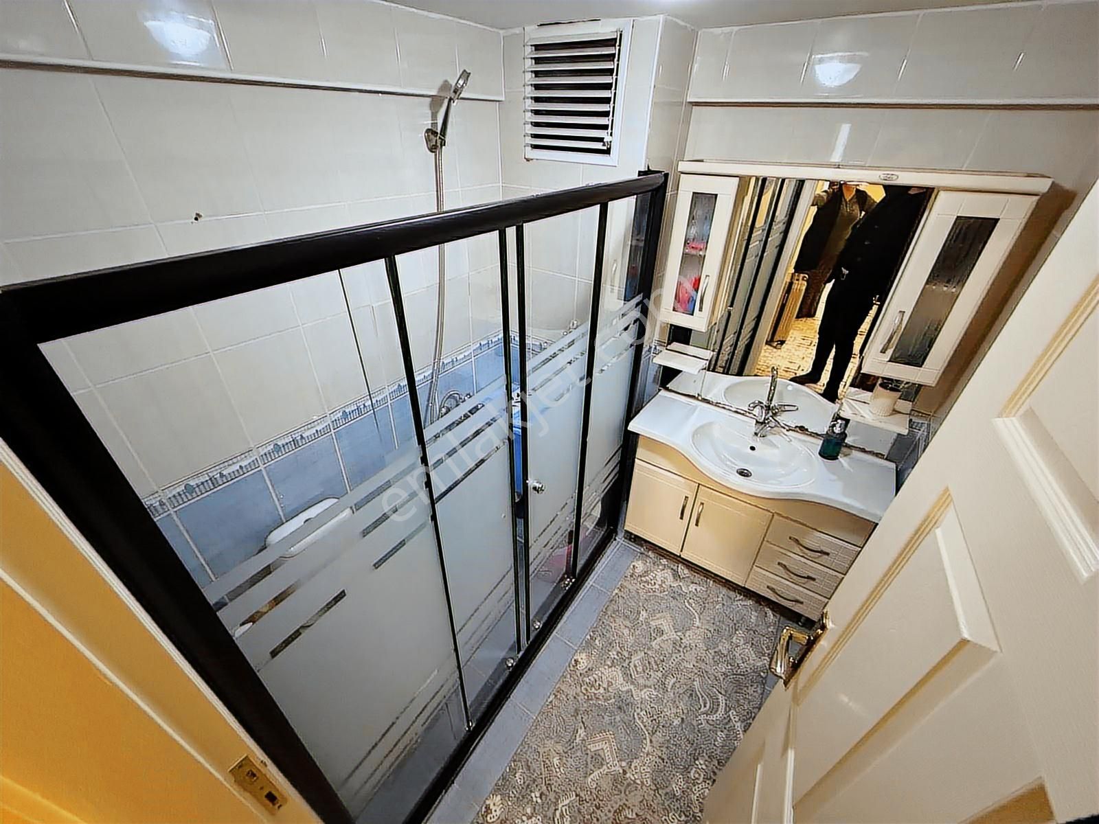 Bagcı Caddesi Yakını Katta Asansörlü 3+1 - Görsel 30