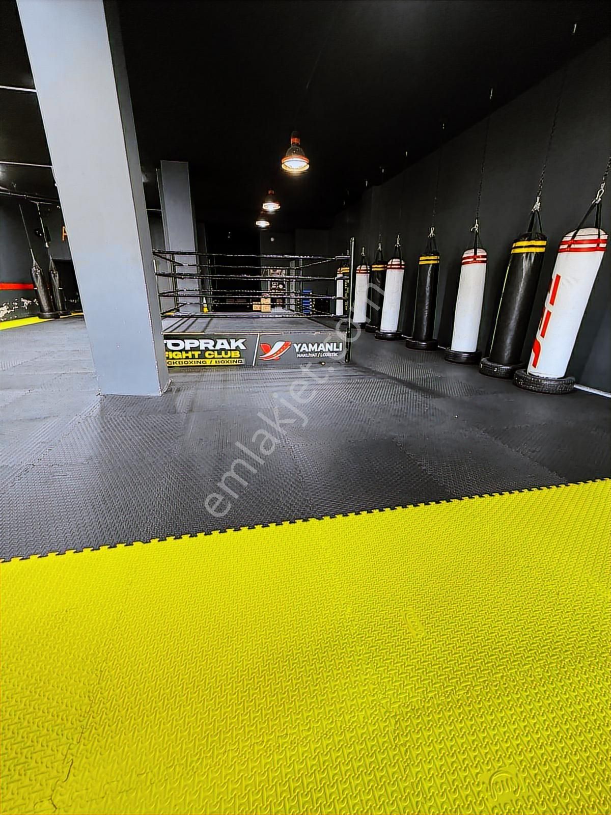 Esenyurt Mert Life Sitesi'de 150 M² Kurumsal Kiracılı Dükkan !!! - Görsel 5