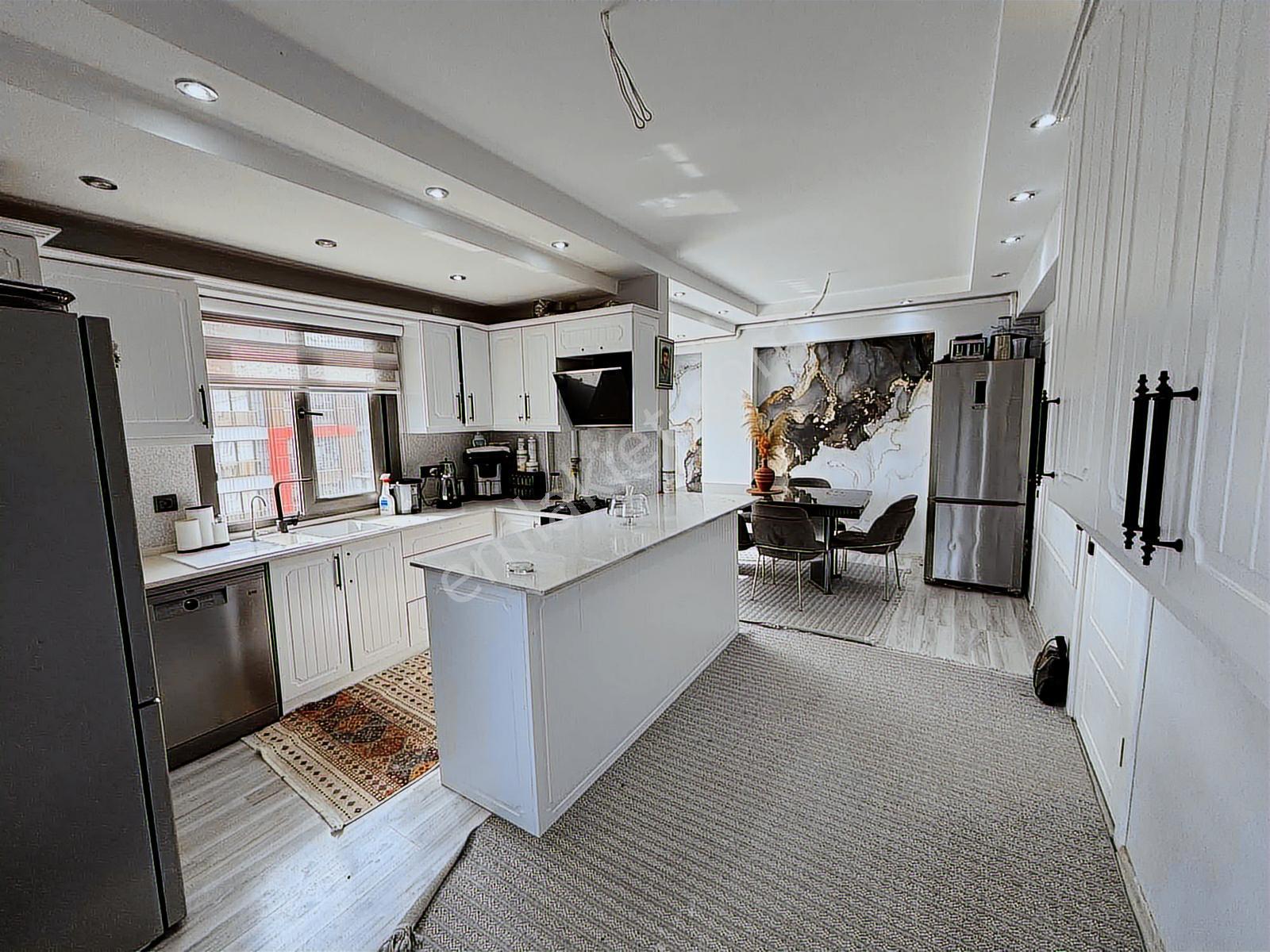 Salihli Satılık 4+1 250 M2 Dublex Daire Kurtuluş Mah Gümüş Çayı - Görsel 6