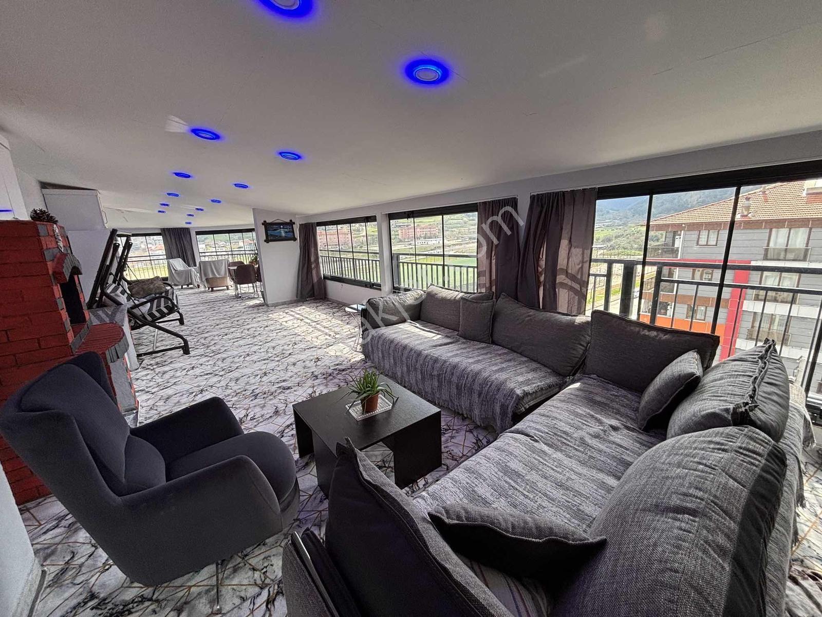 Salihli Satılık 4+1 250 M2 Dublex Daire Kurtuluş Mah Gümüş Çayı - Görsel 2