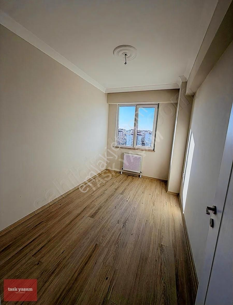 Tuzla Mimar Sinan Mah Muhteşem Manzaralı Kiralık 3+1 Daire - Görsel 8