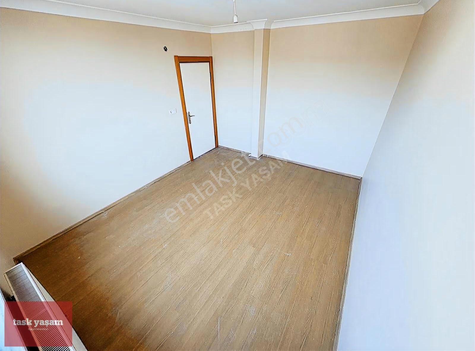 Gebze Köşklüçeşmede Fırsat Satılık 4+1 Teraslı Dubleks Daire - Görsel 17