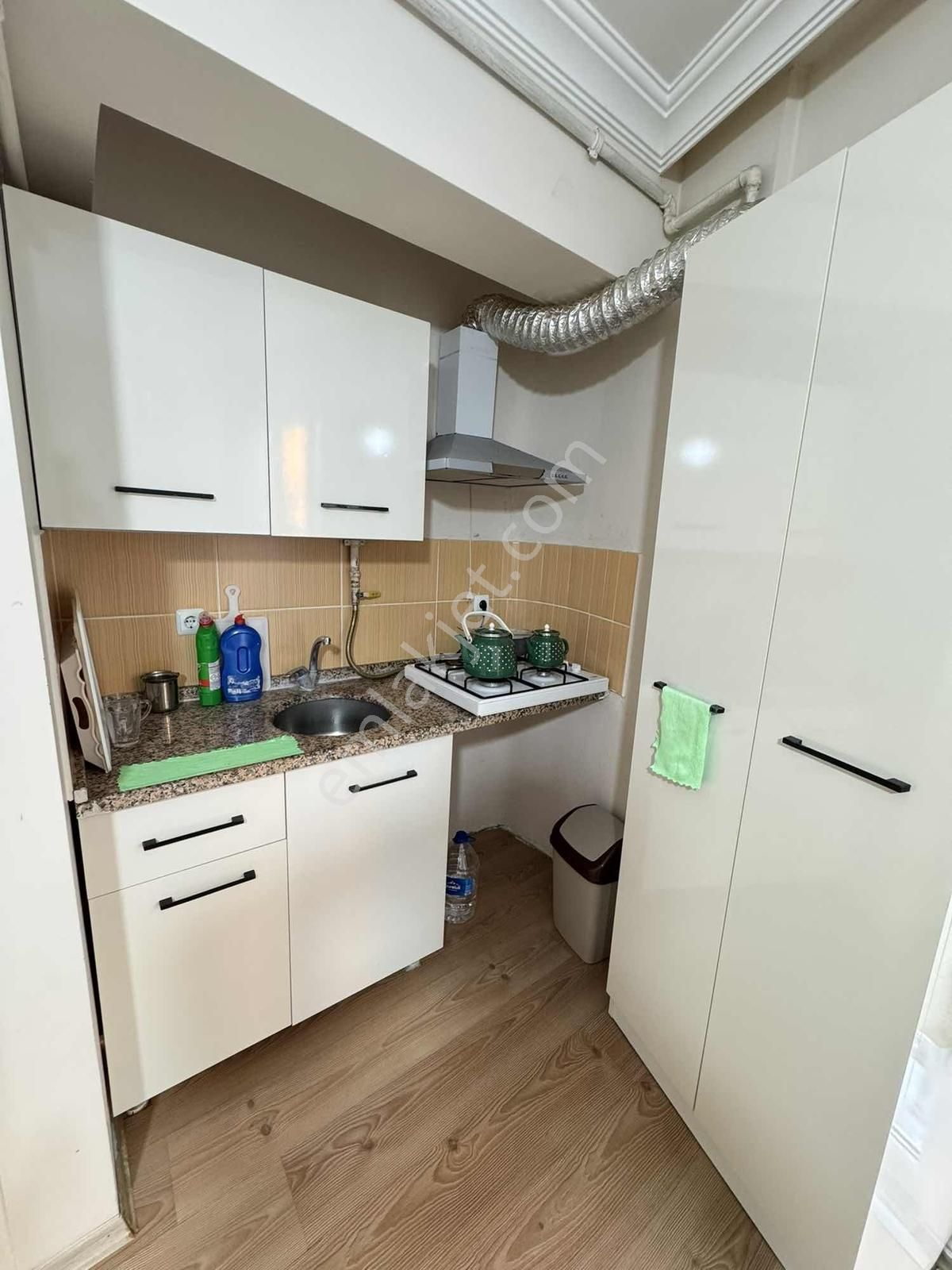 12 Yıllık Araç Takaslı 2+1 Arakat Eşyalı Daire - Görsel 5