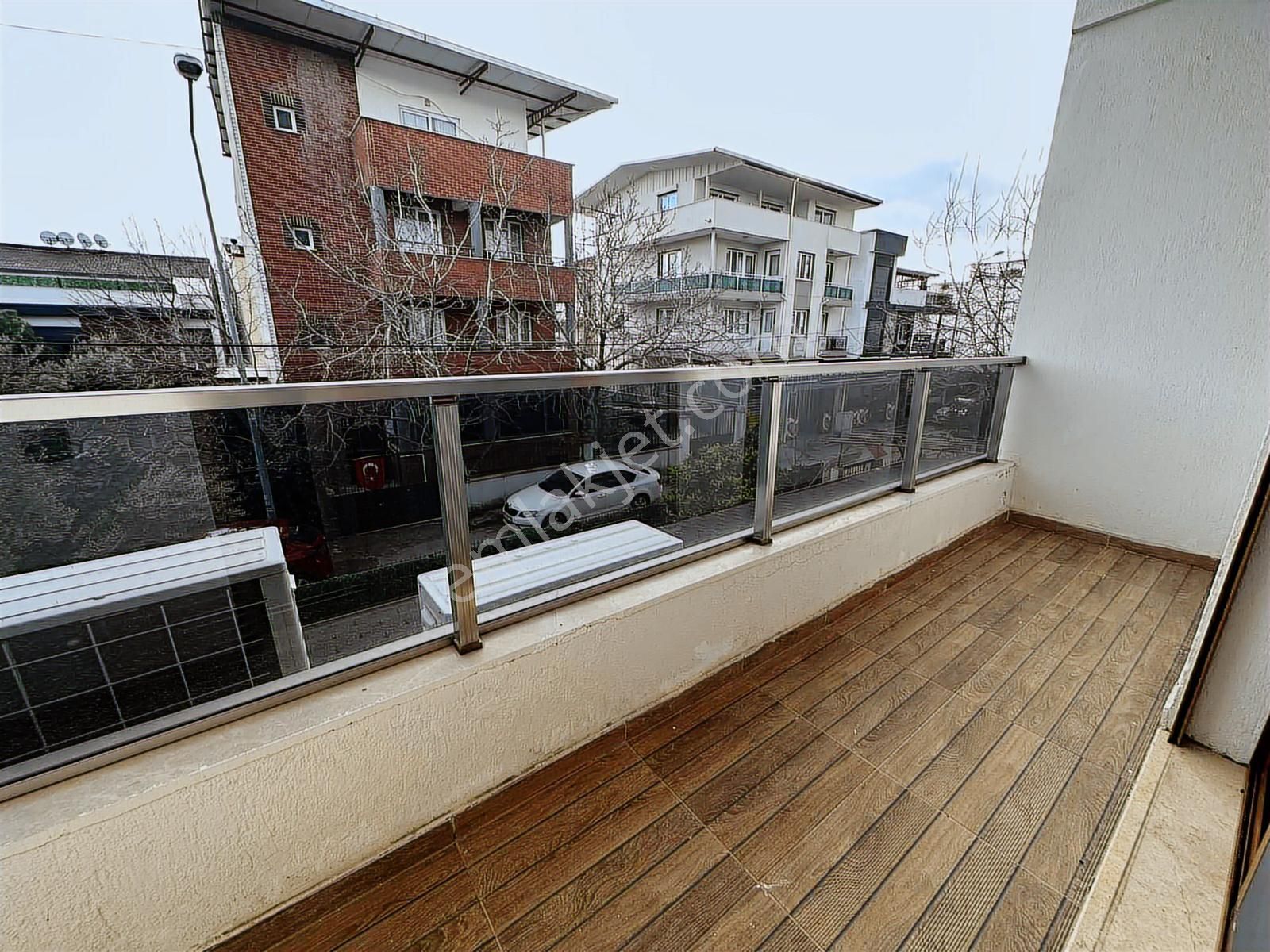 Qzen' Den Kemalpaşa Mahallesinde 4+1 Villa - Görsel 28