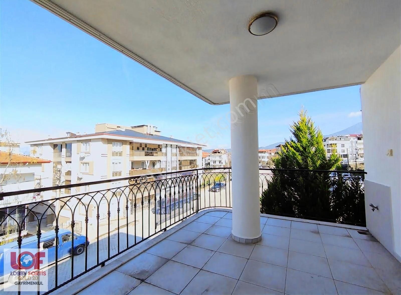 Lobby Fortis'ten Bağbaşı Zümrütevler'de 3+1 Kiralık Daire - Görsel 4