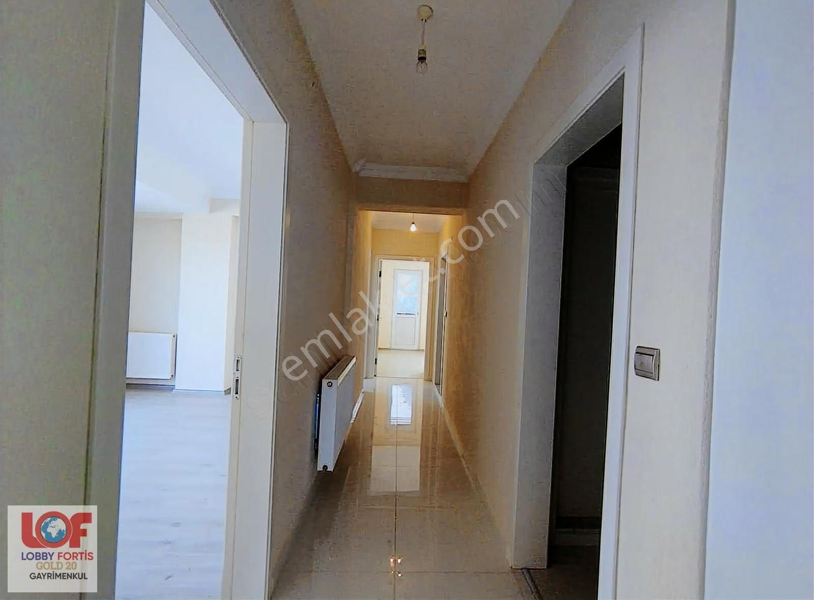 Lobby Fortis'ten Bağbaşı Zümrütevler'de 3+1 Kiralık Daire - Görsel 31