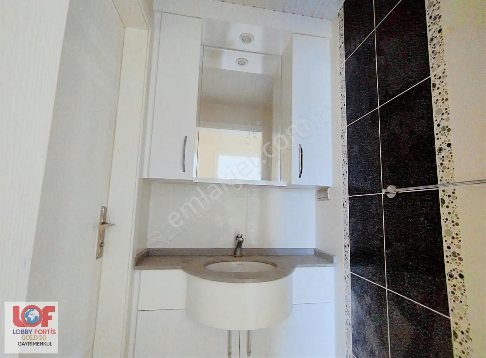 Lobby Fortis'ten Bağbaşı Zümrütevler'de 3+1 Kiralık Daire - Görsel 29