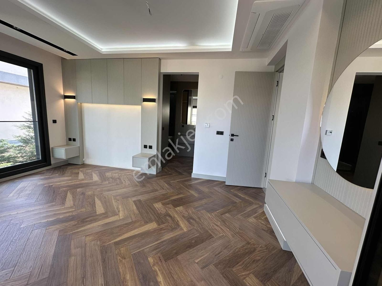 Qzen Gayrimenkulden Havuzlu Müstakil Villa - Görsel 30