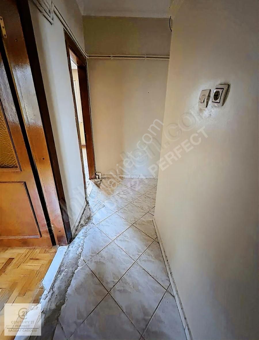 Maltepe Feyzullah Mahallesinde 3+1 Kiralık Daire - Görsel 13