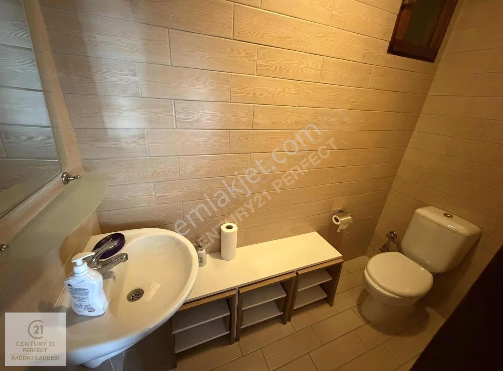 Erenköy'de Marmaraya Yakın 7/24 Güvenlikli 4+1 Kiralık Daire - Görsel 9