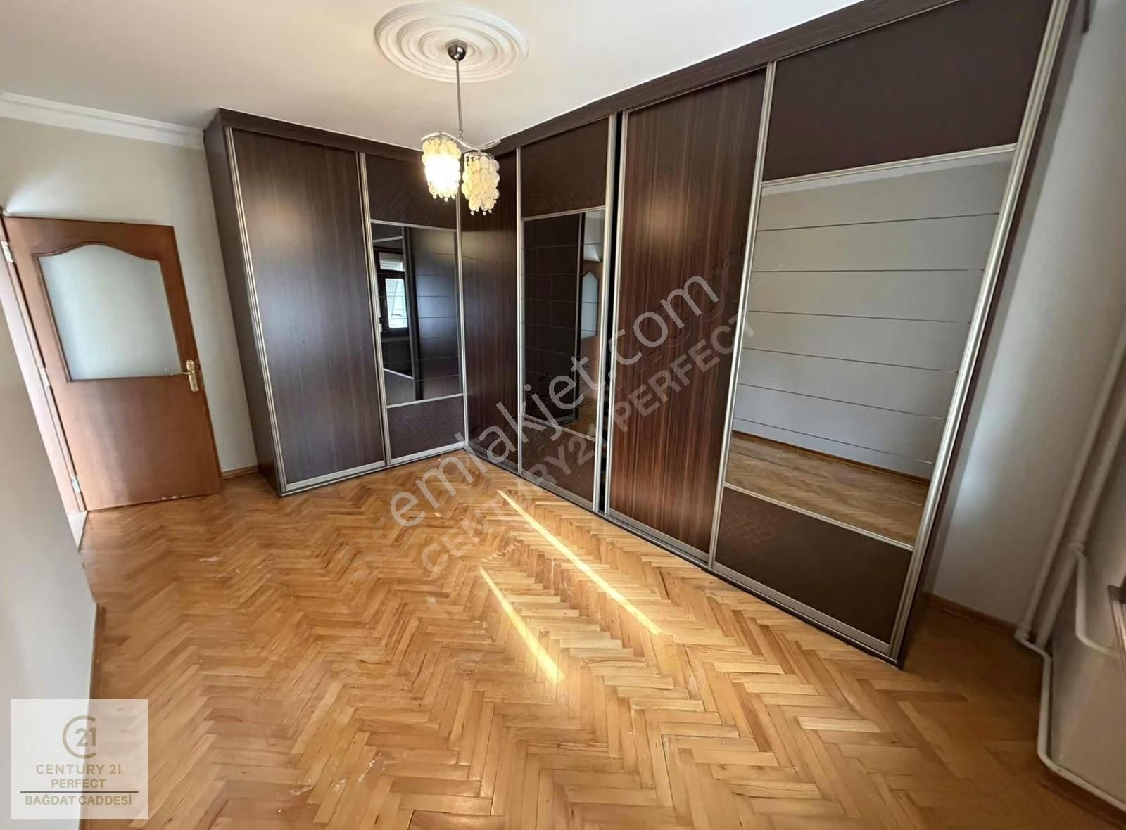 Erenköy'de Marmaraya Yakın 7/24 Güvenlikli 4+1 Kiralık Daire - Görsel 19