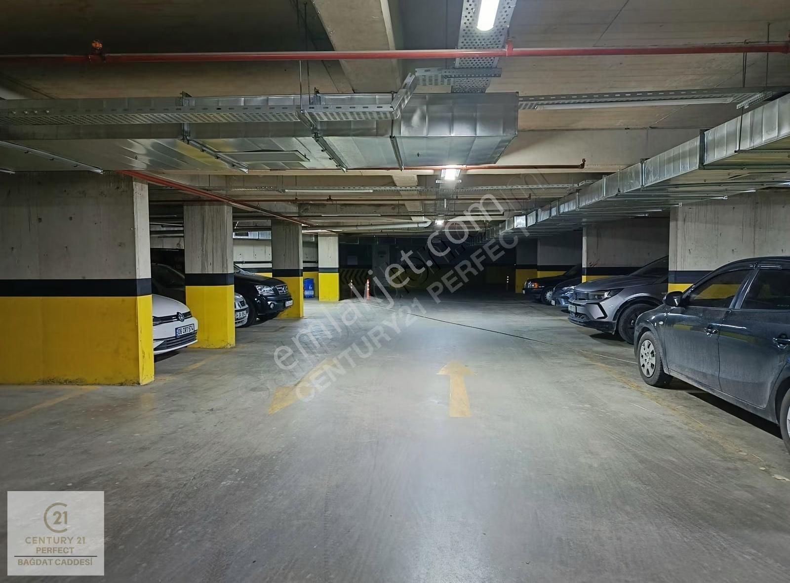 Çekmeköy Beyaz Evler Sitesi Kiralık 3+1 Daire