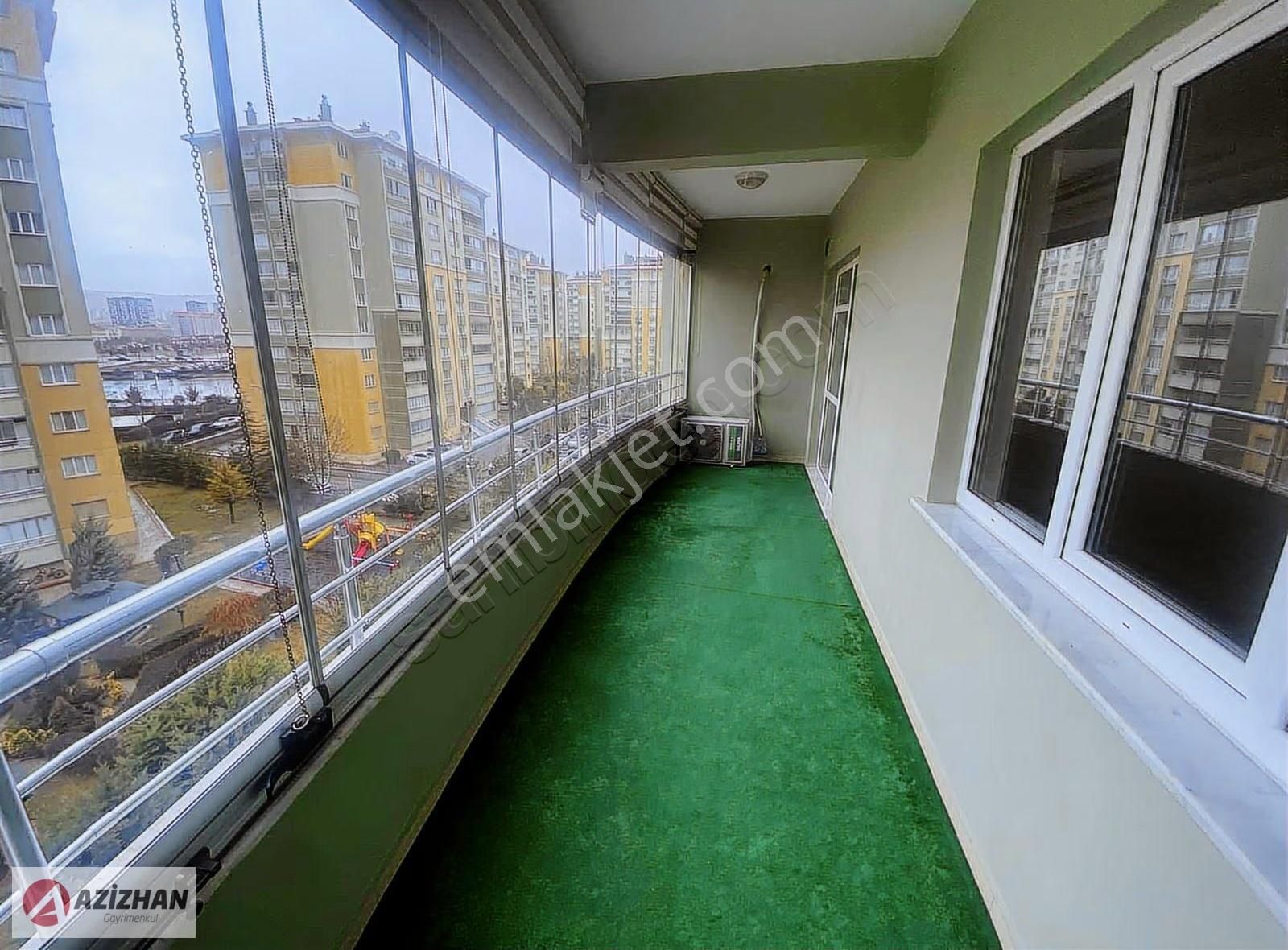 Azizhandan Bahçeşehirde Satılık Ara Kat 3+1 Bakımlı Daire - Görsel 28