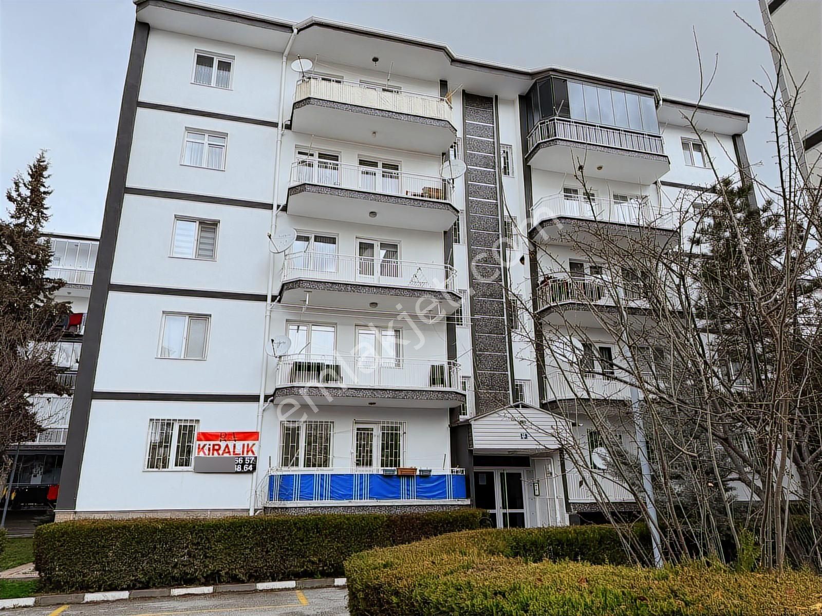 Rıza Acar'dan Ergazi Mah. Özpetek 5 Sitesinde Y.giriş 3+1kiralık - Görsel 34