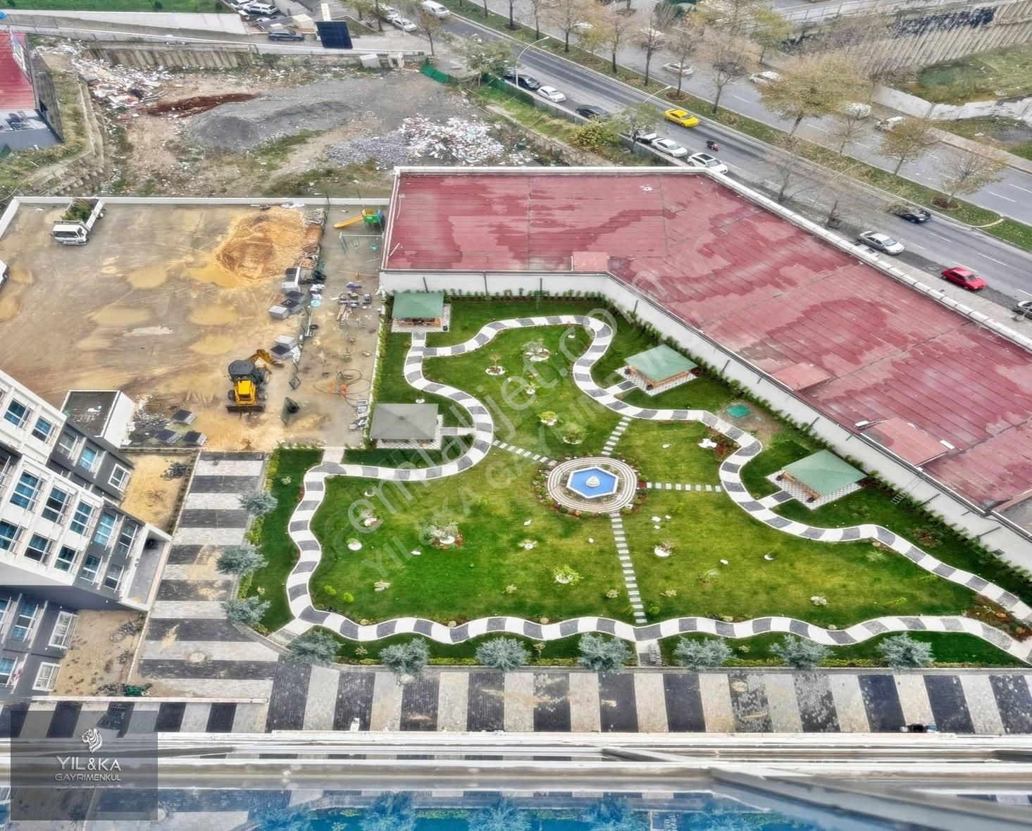 Yıl&ka Gayrimenkul'den Fi Life Sitesinde Satılık Ful Eşyalı 1+1