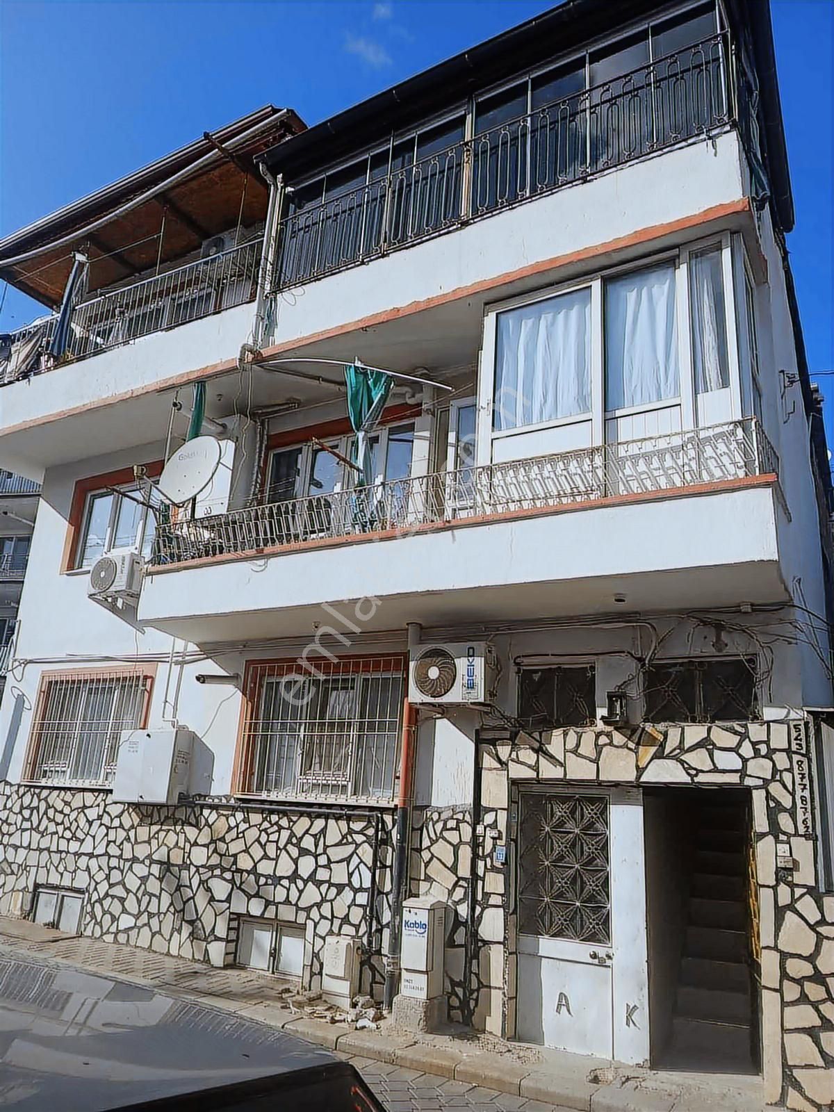 Topraklıkta Tek Tapu 2 Daire - Görsel 11