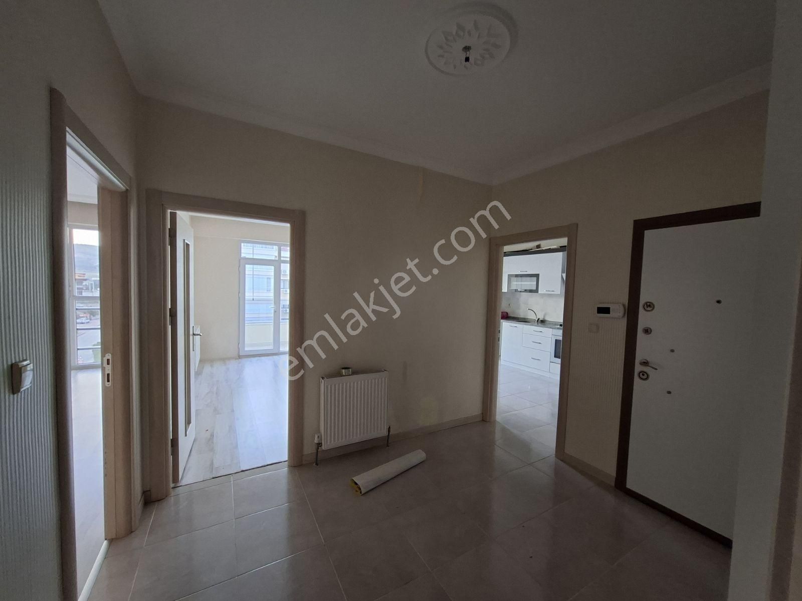 Alemdar Caddesine Cephe 3+1 Ara Kat Kiralık Daire - Görsel 4