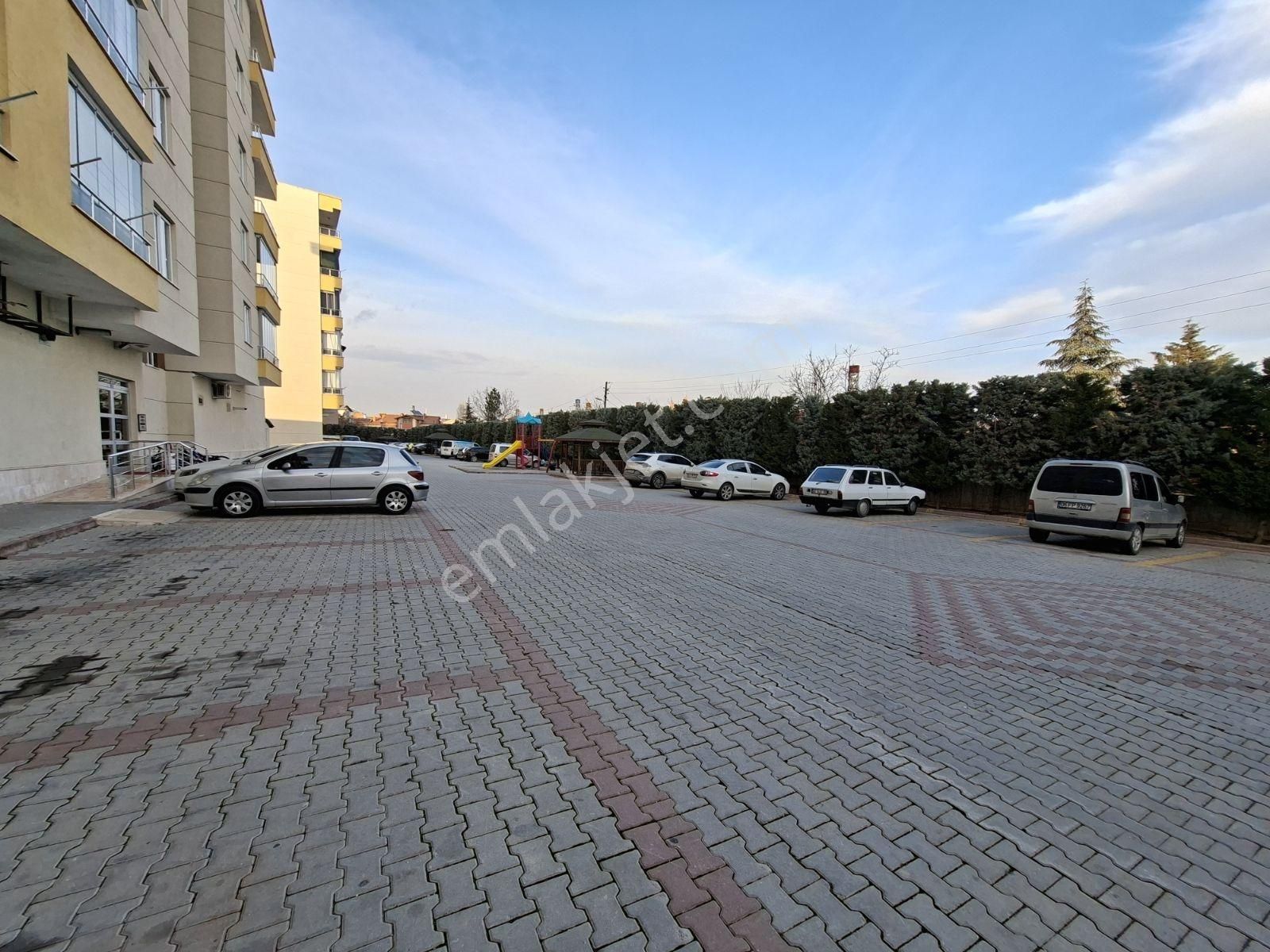 Alemdar Caddesine Cephe 3+1 Ara Kat Kiralık Daire - Görsel 15