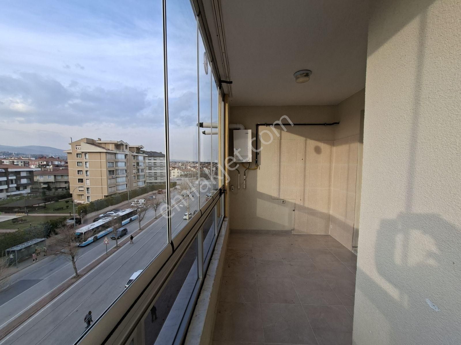 Alemdar Caddesine Cephe 3+1 Ara Kat Kiralık Daire - Görsel 21