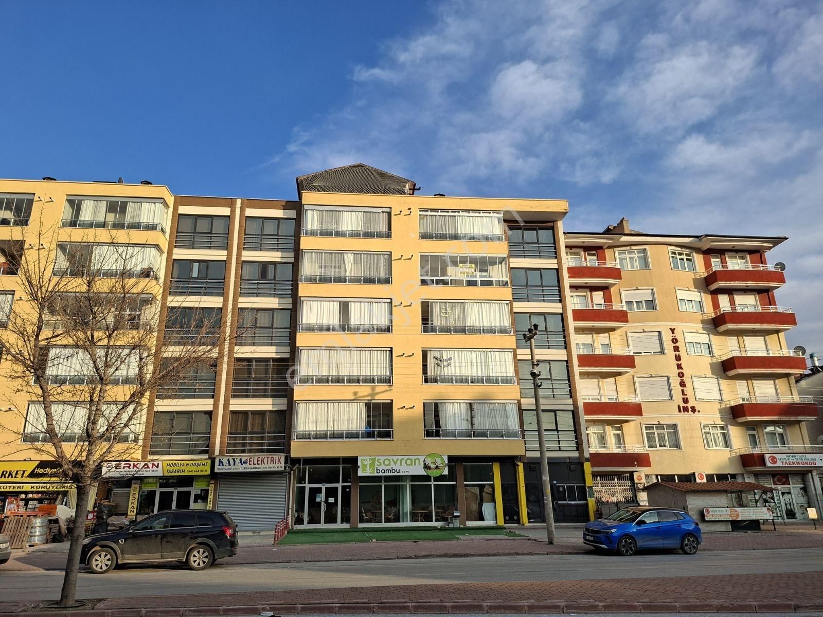 Alemdar Caddesine Cephe 3+1 Ara Kat Kiralık Daire - Görsel 28