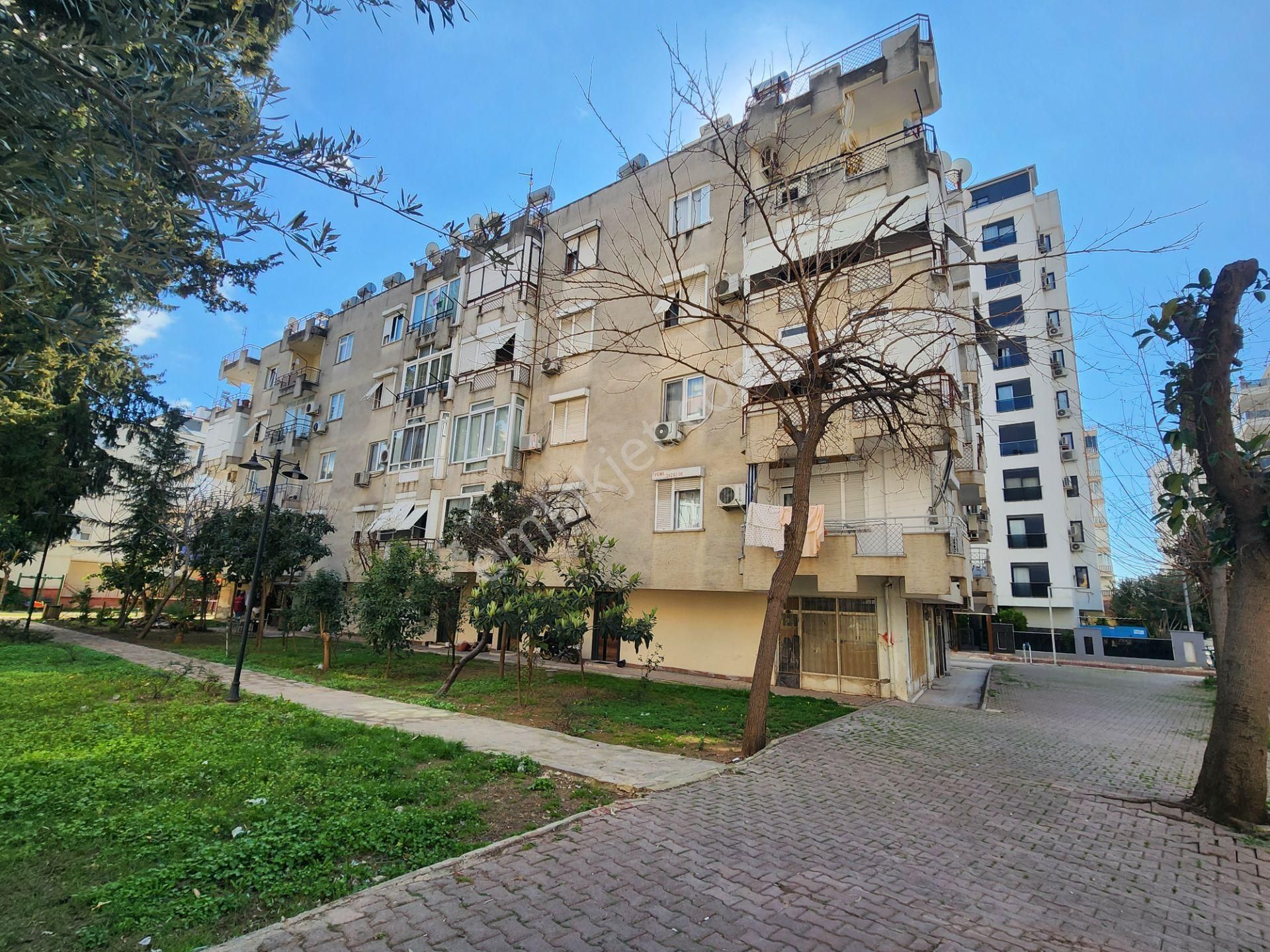 Antalya Merkez Varlık Mahallesi'nde Satılık Lux Yapılı 3+1 - Görsel 3