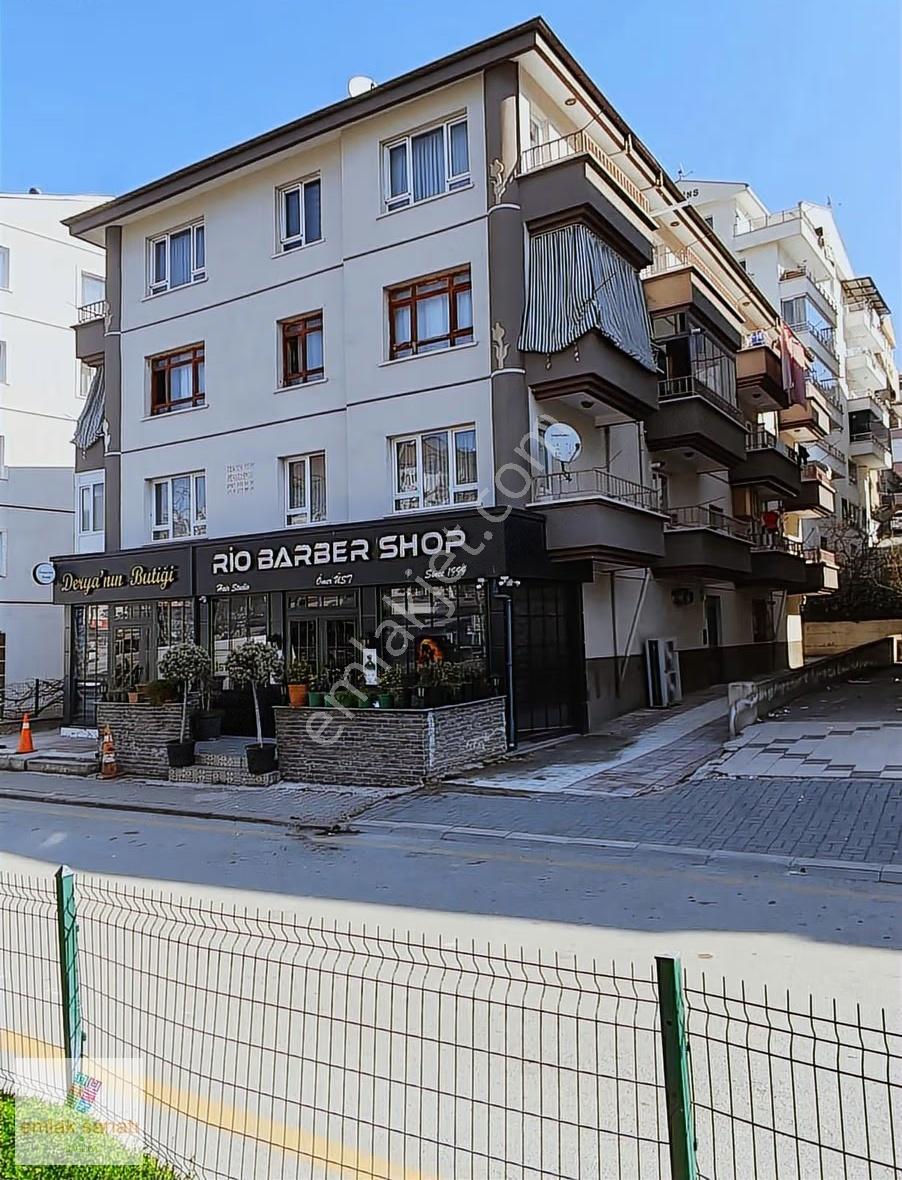 Etimesgut Merkezde Devren Satılık Erkek Kuaförü Dükkanı - Görsel 8