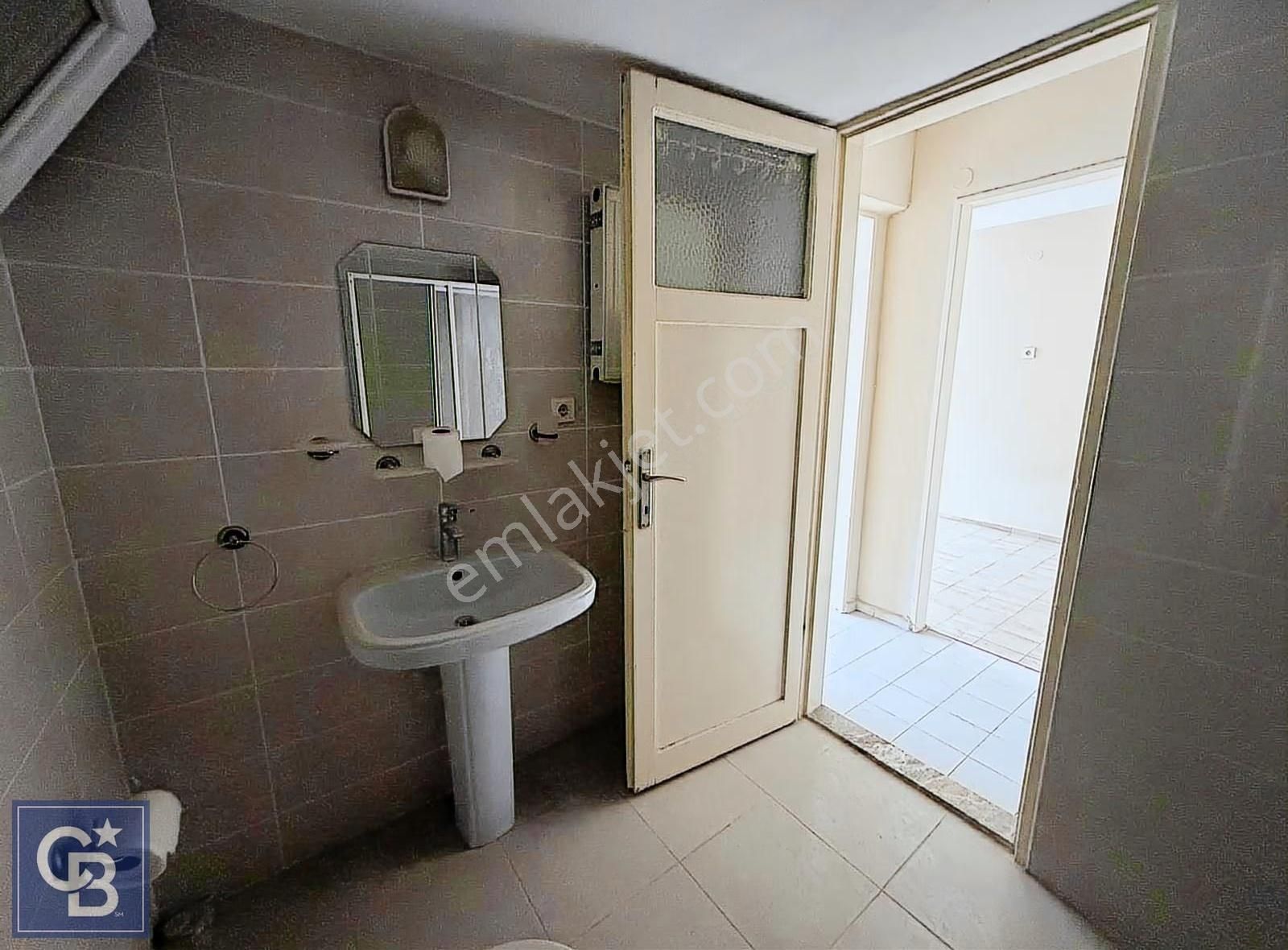 Bornova Ergene Mahallesi'nde Kiralık 3+1 Daire - Görsel 11